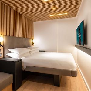 Studio PAD plus Accessible